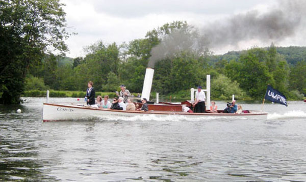 Umpriring at the Henley Woman's Regatta 2009